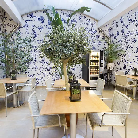 & Co. J. Botanico Boutique Valencia