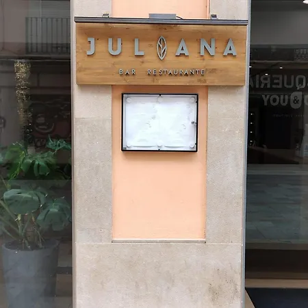 & Co. J. Botanico Boutique 3* Valensiya
